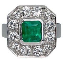 Art Deco 18 Karat White Gold Emerald Old European Cut Diamond Cluster Ring