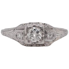 Art Deco 18 Karat White Gold Modified Round Brilliant Cut Diamond Ring