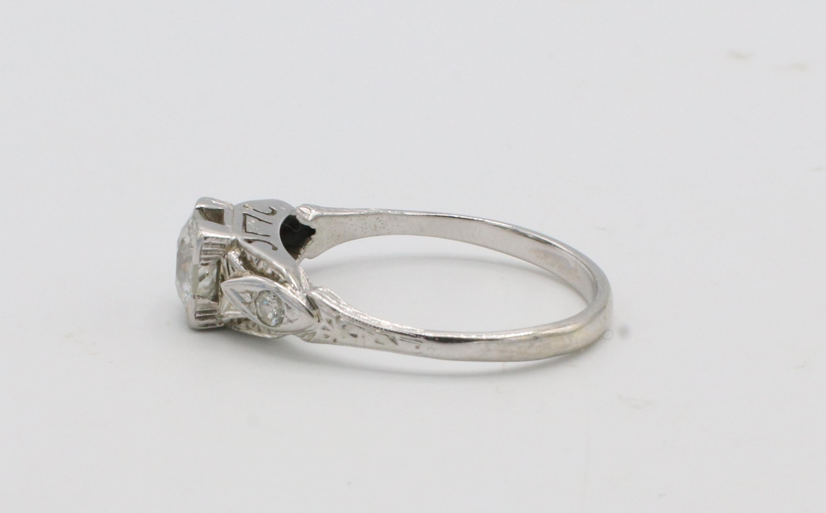 Art Deco 18 Karat White Gold Old European Cut Natural Diamond Engagement Ring For Sale 1