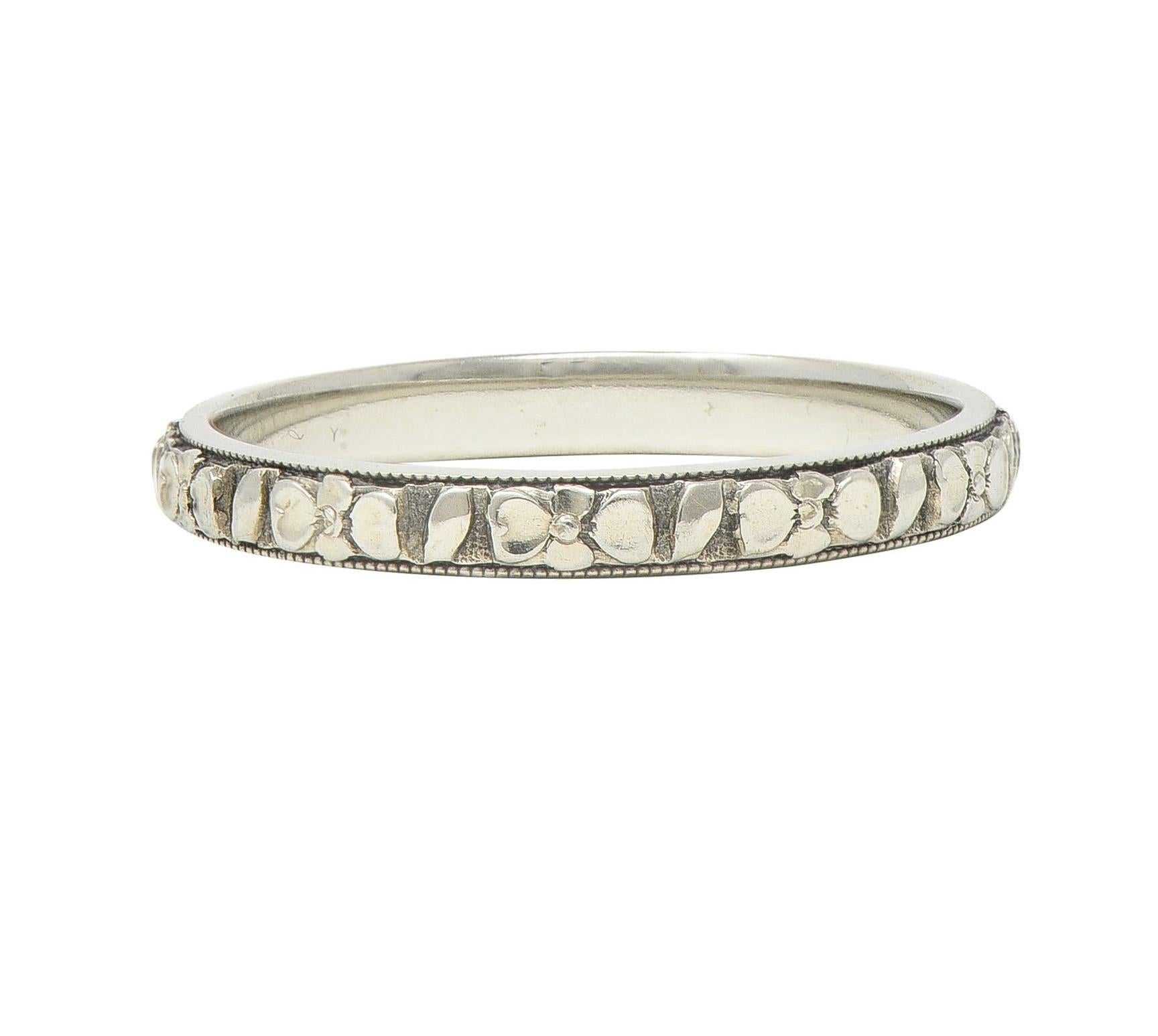 Art Deco 18 Karat White Gold Orange Blossom Vintage Wedding Band Ring Unisexe en vente
