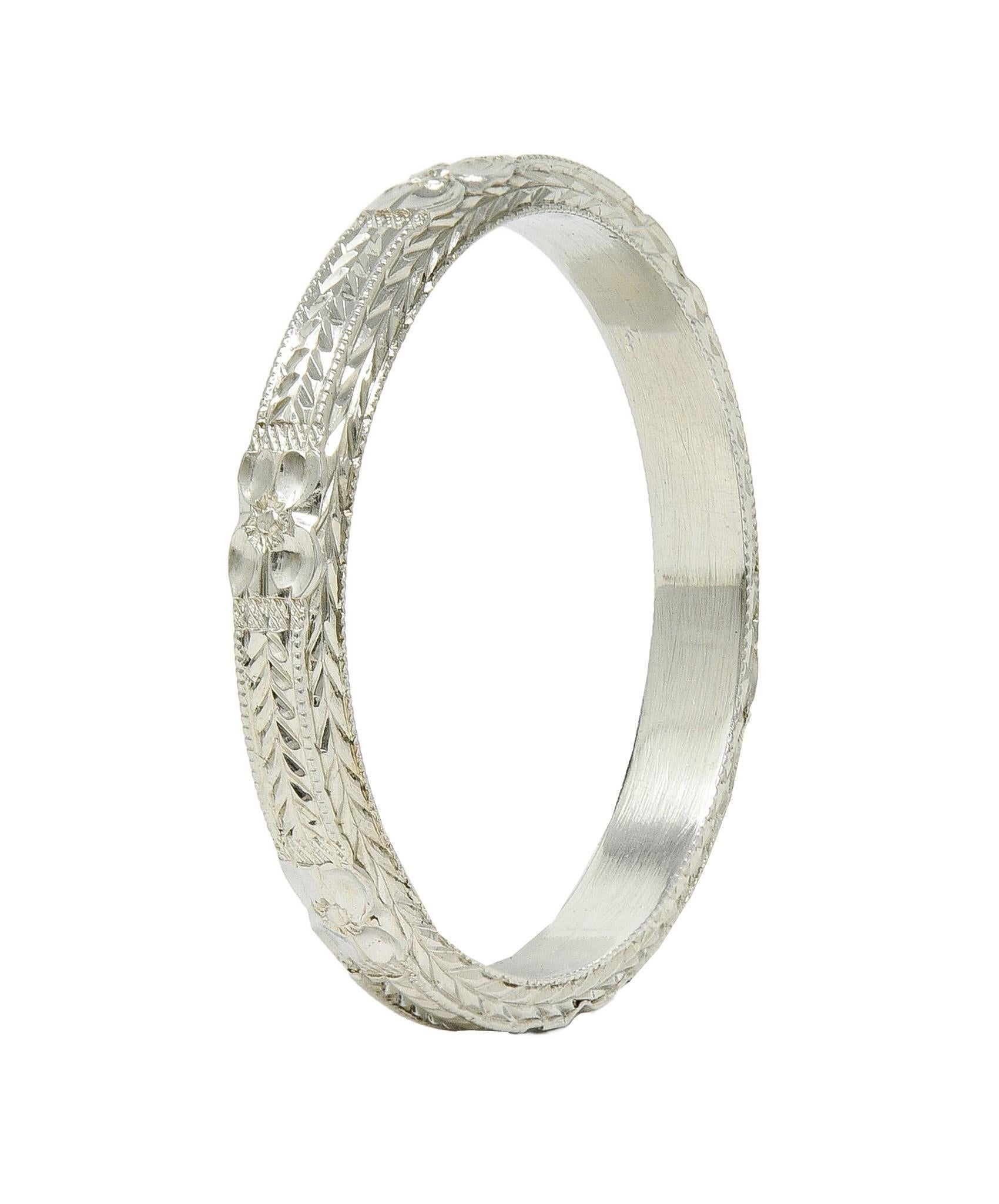 Art Deco 18 Karat Weißgold Vintage Weizen Orange Blossom Hochzeit Band Ring (Art déco) im Angebot