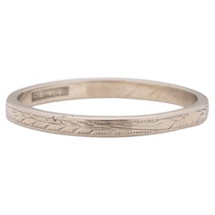 Art Deco 18 Karat White Gold Wedding Band