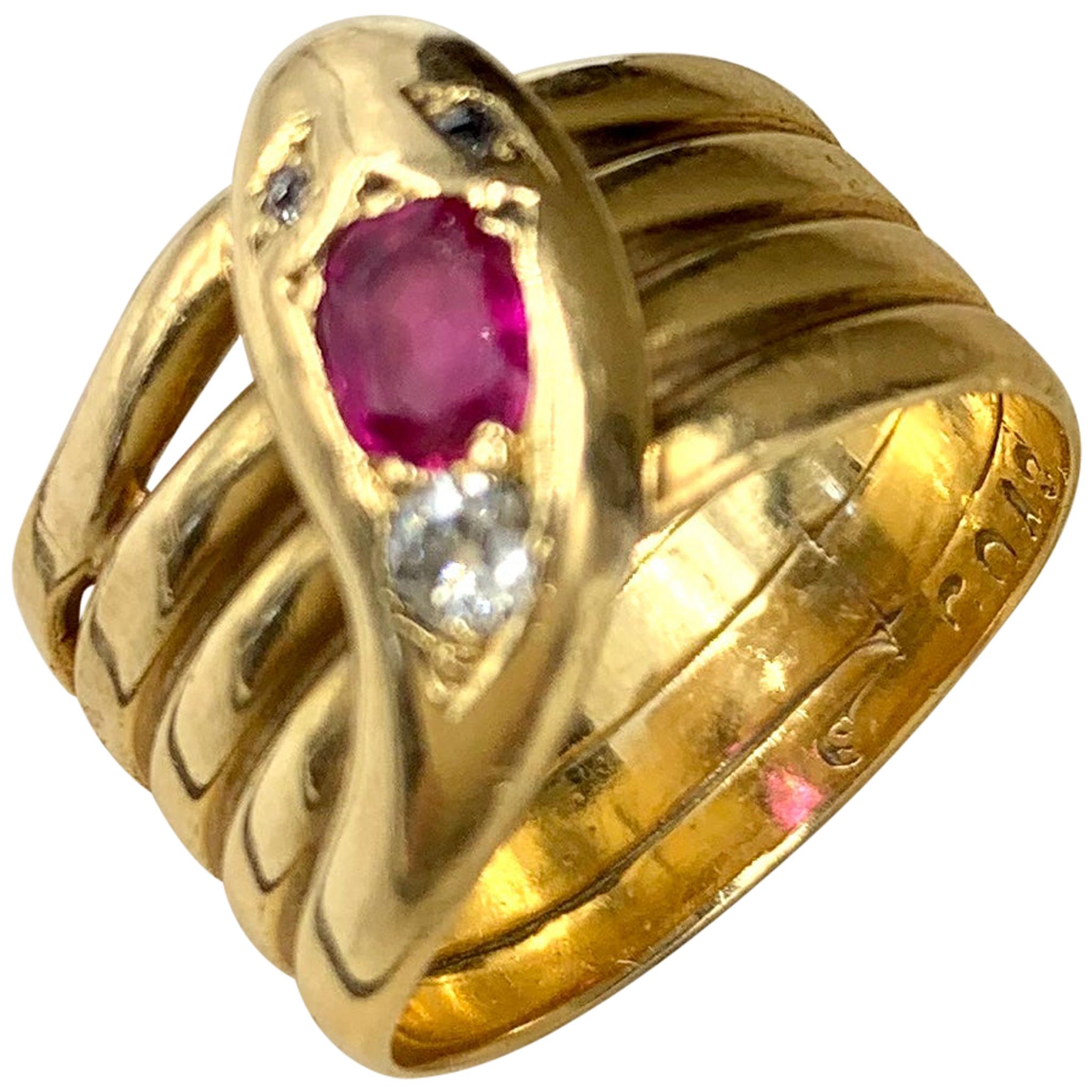 Art Deco 18 Karat Yellow Gold Diamond and Ruby Snake Ring, circa 1920 For Sale