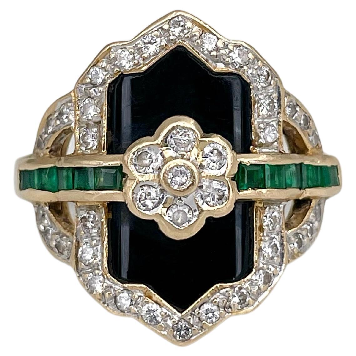 Art Deco 18 Karat Yellow Gold 0.27 Carat Diamond 0.14ct Emerald Onyx Shield Ring