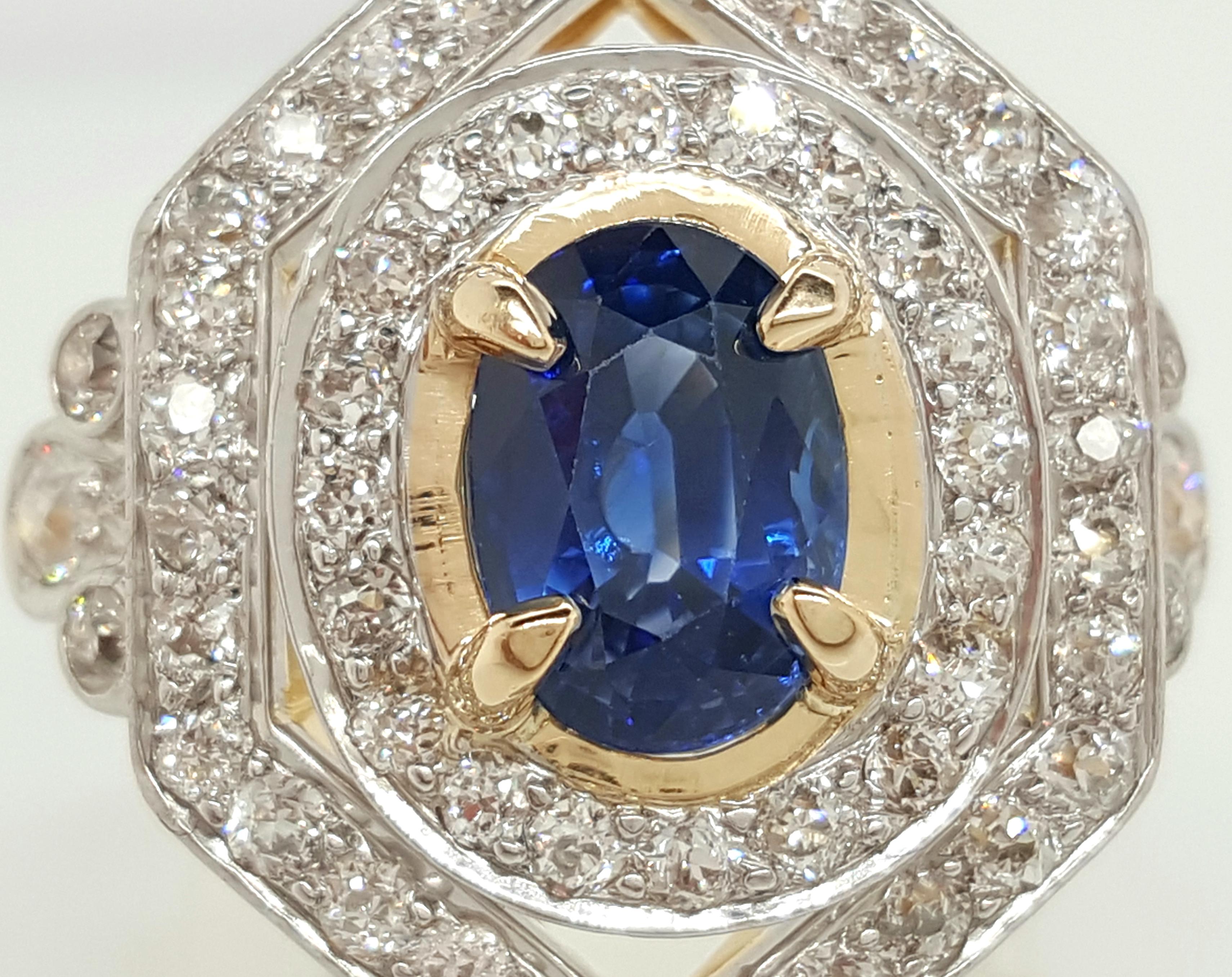 Art Deco 1.81 Carat Blue Sapphire and Diamond Cocktail Ring in 18K and Platinum For Sale 4