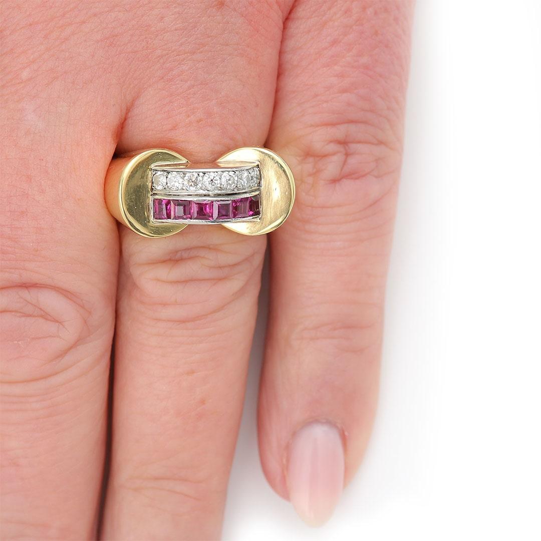 Art Deco 18ct Gold French Ruby and Diamond Tank Ring, Circa 1940 For Sale 7