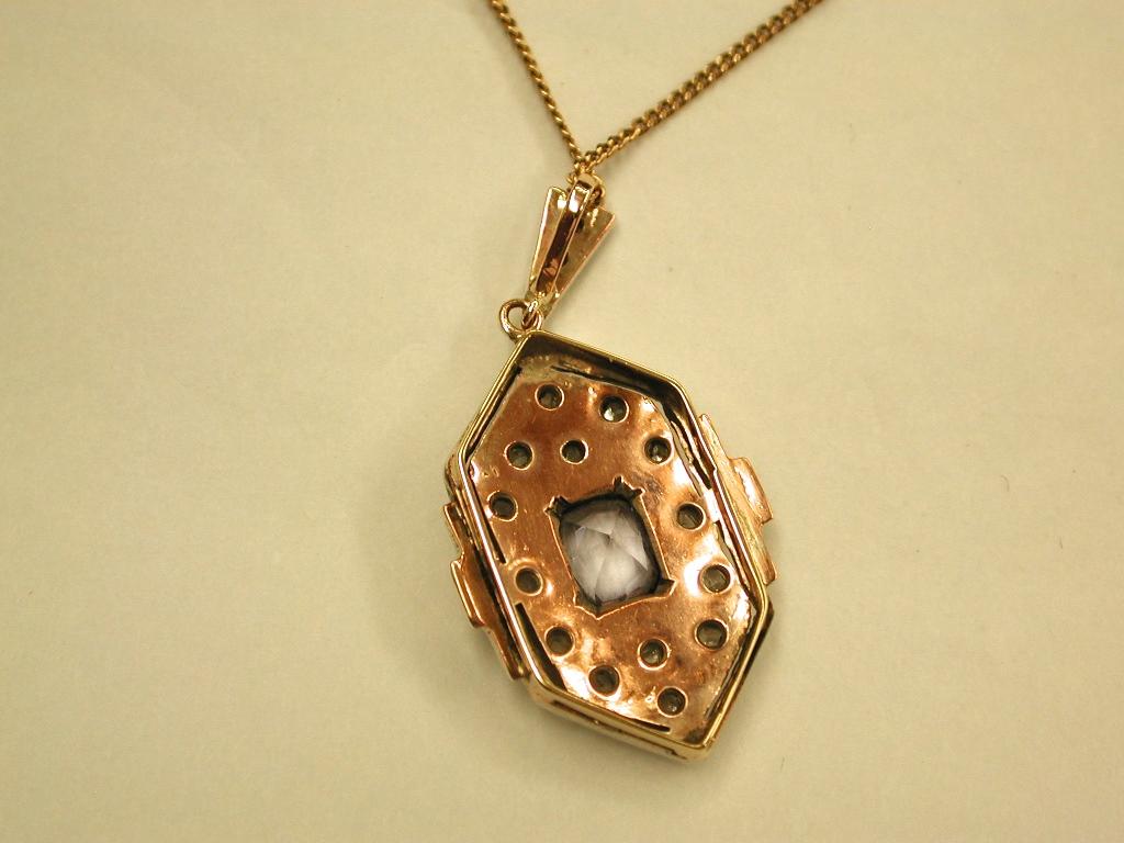 Art Deco 18ct & Silver Synthetic Sapphire & Diamond Set Pendant, Later 9ct Chain In Good Condition In London, GB