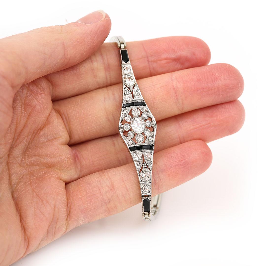 Art Deco 18ct White Gold 2ct Old Mine Cut Diamond and Onyx Bracelet, circa 1930 7