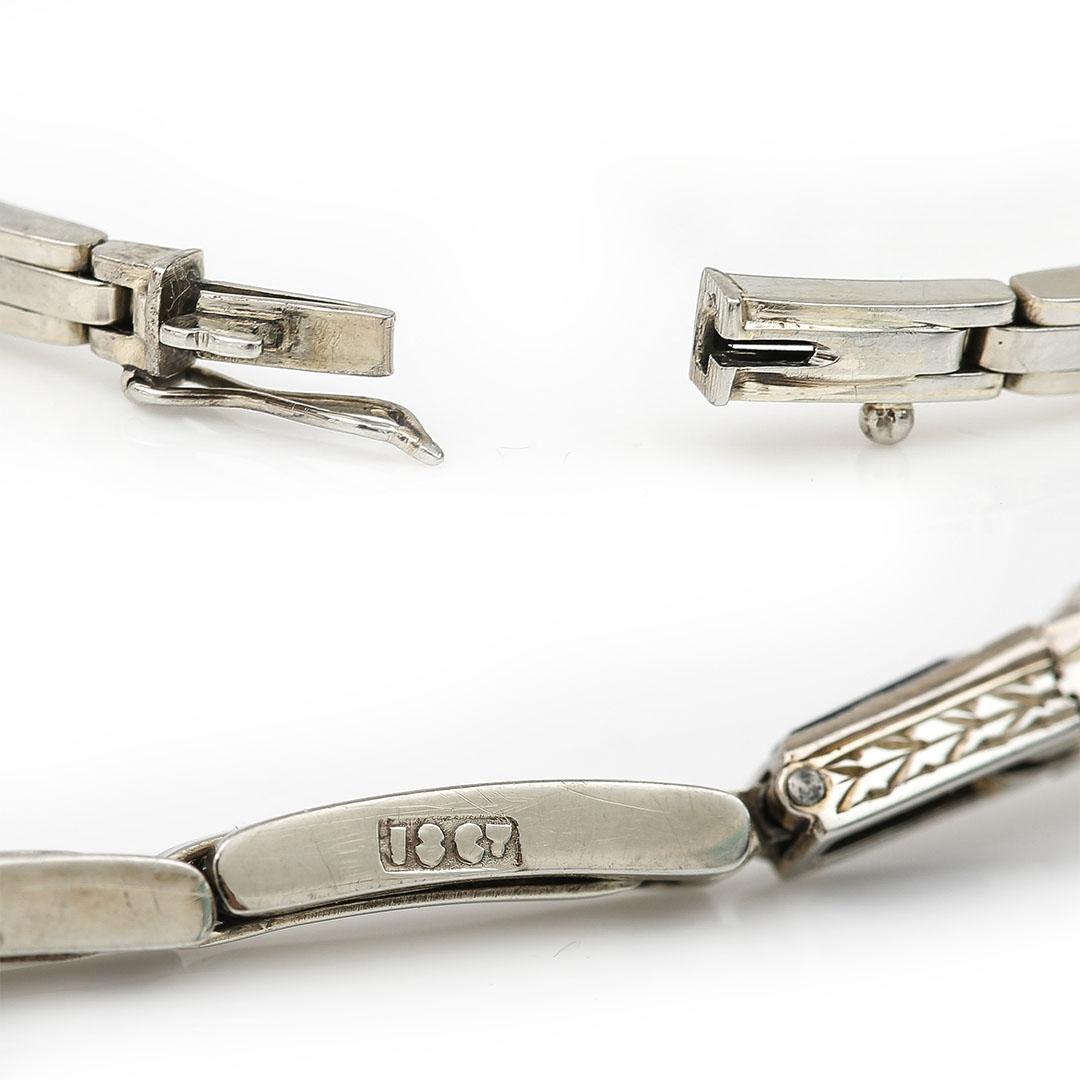 Art Deco 18ct White Gold 2ct Old Mine Cut Diamond and Onyx Bracelet, circa 1930 5