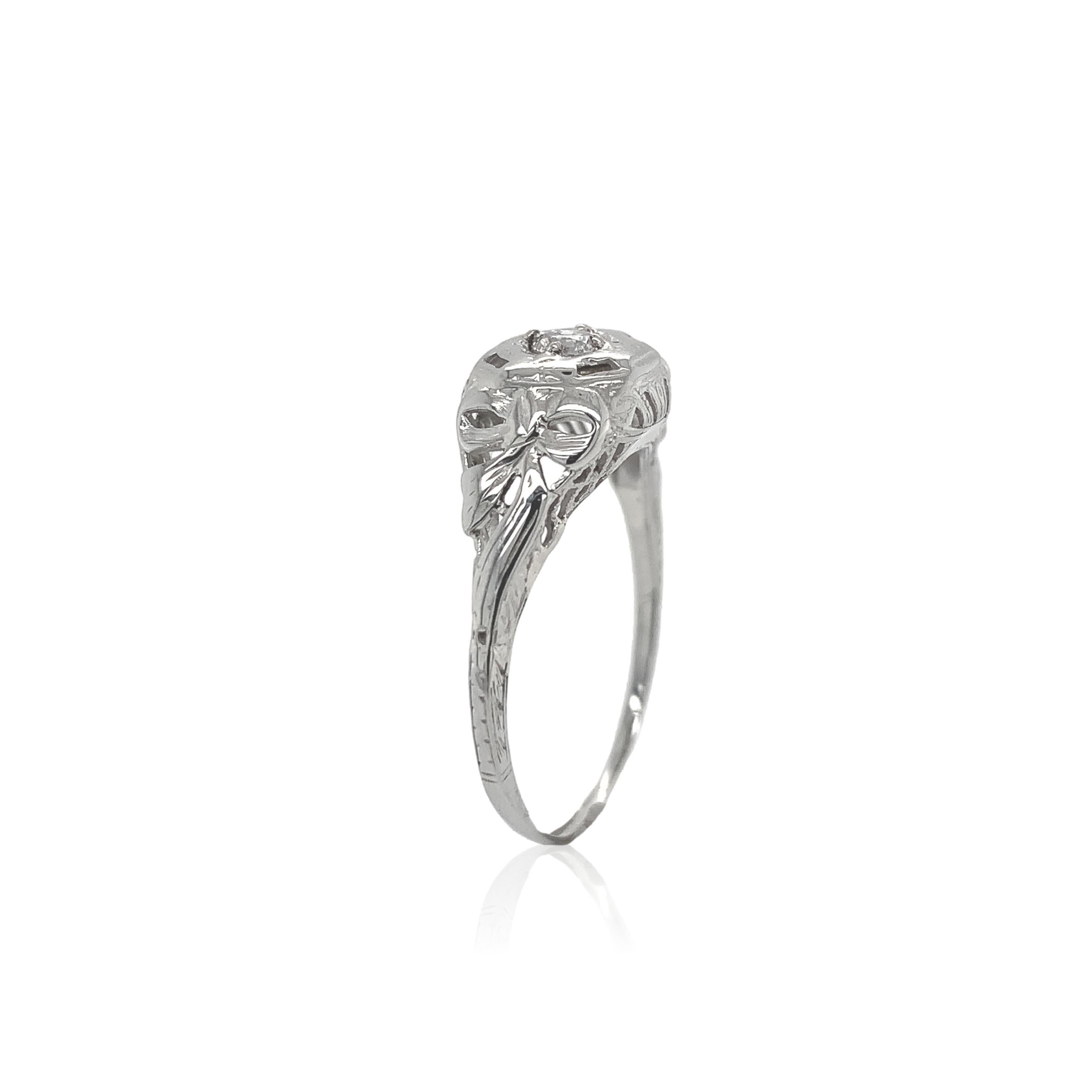 Old European Cut Art Deco 18K .14ct Diamond Filigree Ring with Bows For Sale