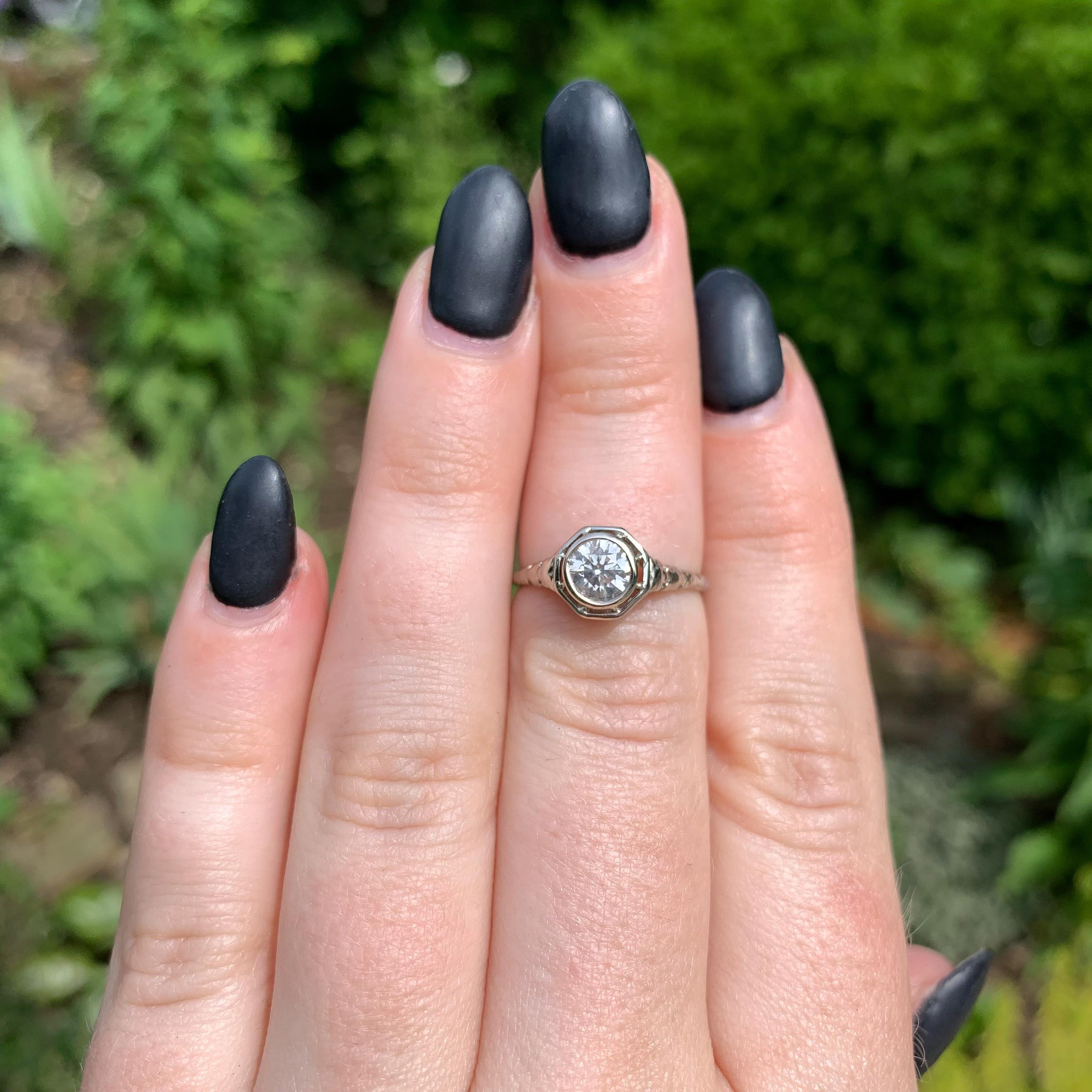 Art Deco 18K .60ct Diamond Filigree Ring For Sale 2