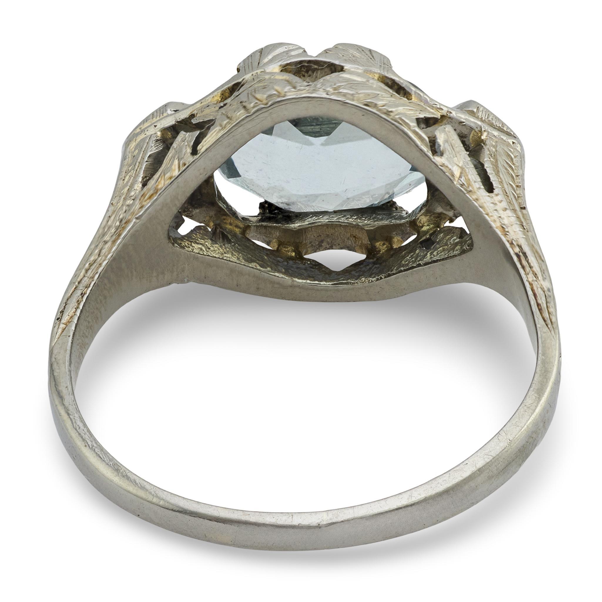 Women's Art Deco 18k Aqua Ring For Sale
