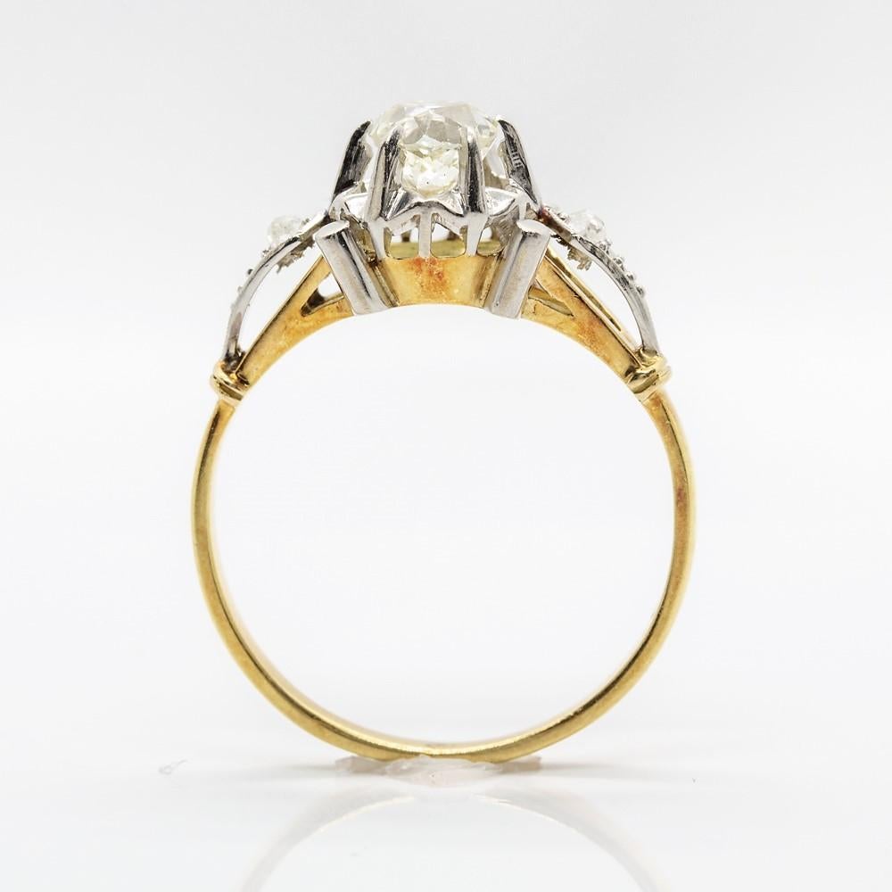 Women's or Men's Art Deco 18 Karat Gold and Platinum Diamonds Engagement Ring