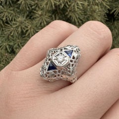 Art Deco 18k Gold Diamond & Sapphire Detailed Filigree Hand Engraved Dinner Ring
