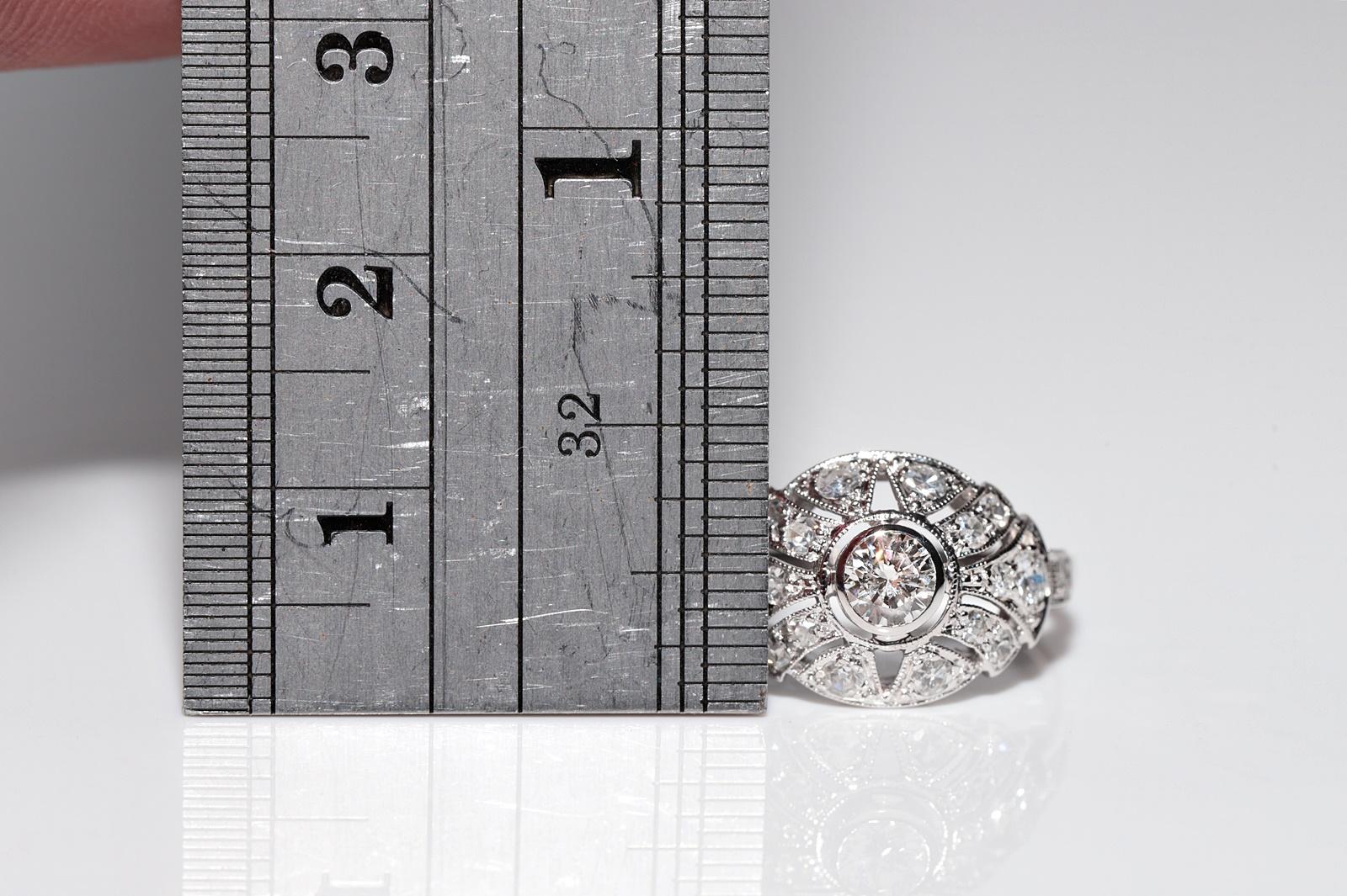 Art Deco 18k Gold Handcrafted Natural Diamond Decorated Pretty Ring For Sale 6