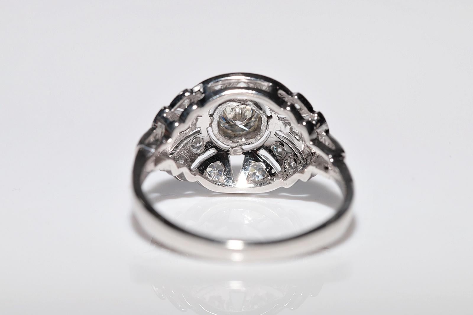 Art Deco 18k Gold Handcrafted Natural Diamond Decorated Pretty Ring For Sale 4
