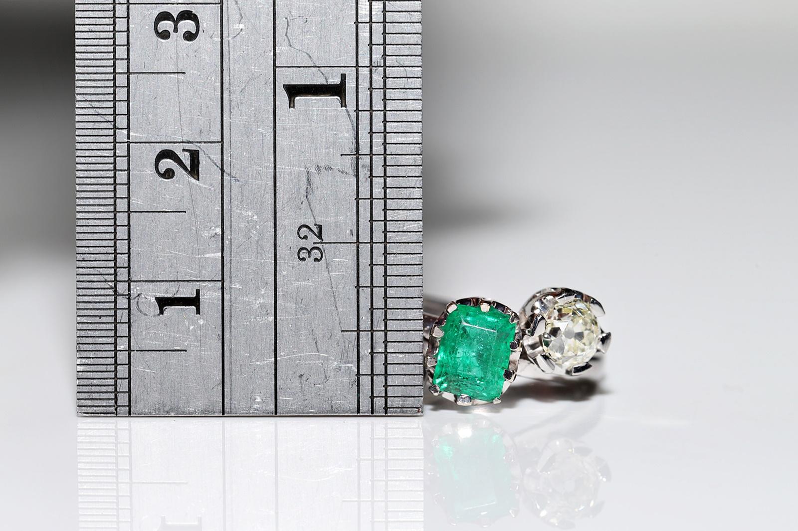 Art Deco 18k Gold Altminenschliff Diamant und Smaragd Dekorierter Ring  im Angebot 12