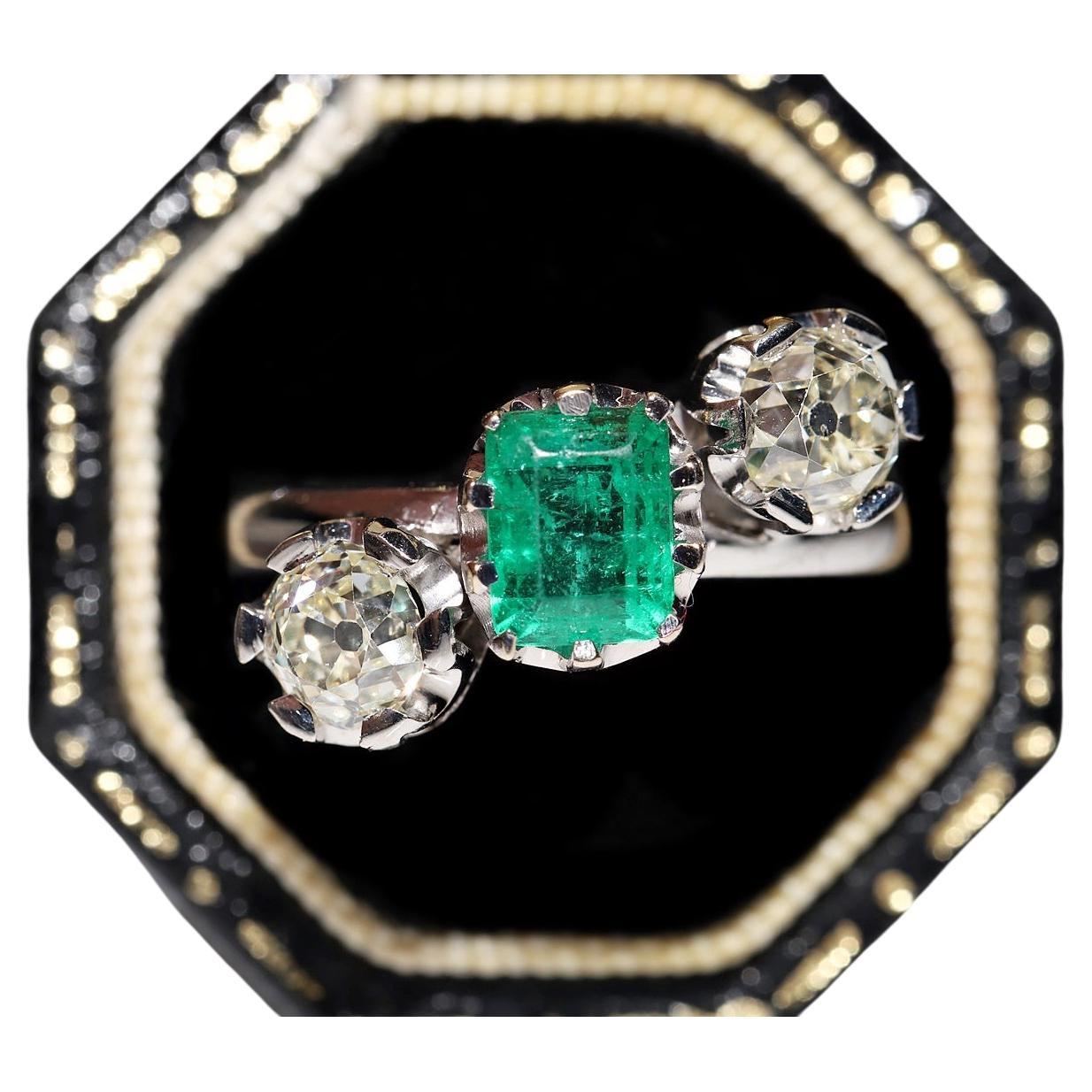 Art Deco 18k Gold Old Mine Cut Diamond And Emerald Decorated Ring  For Sale
