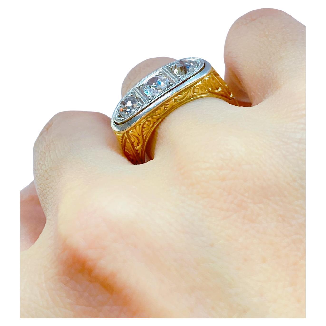 Art Deco Goldring mit Diamanten im alten Minenschliff 1