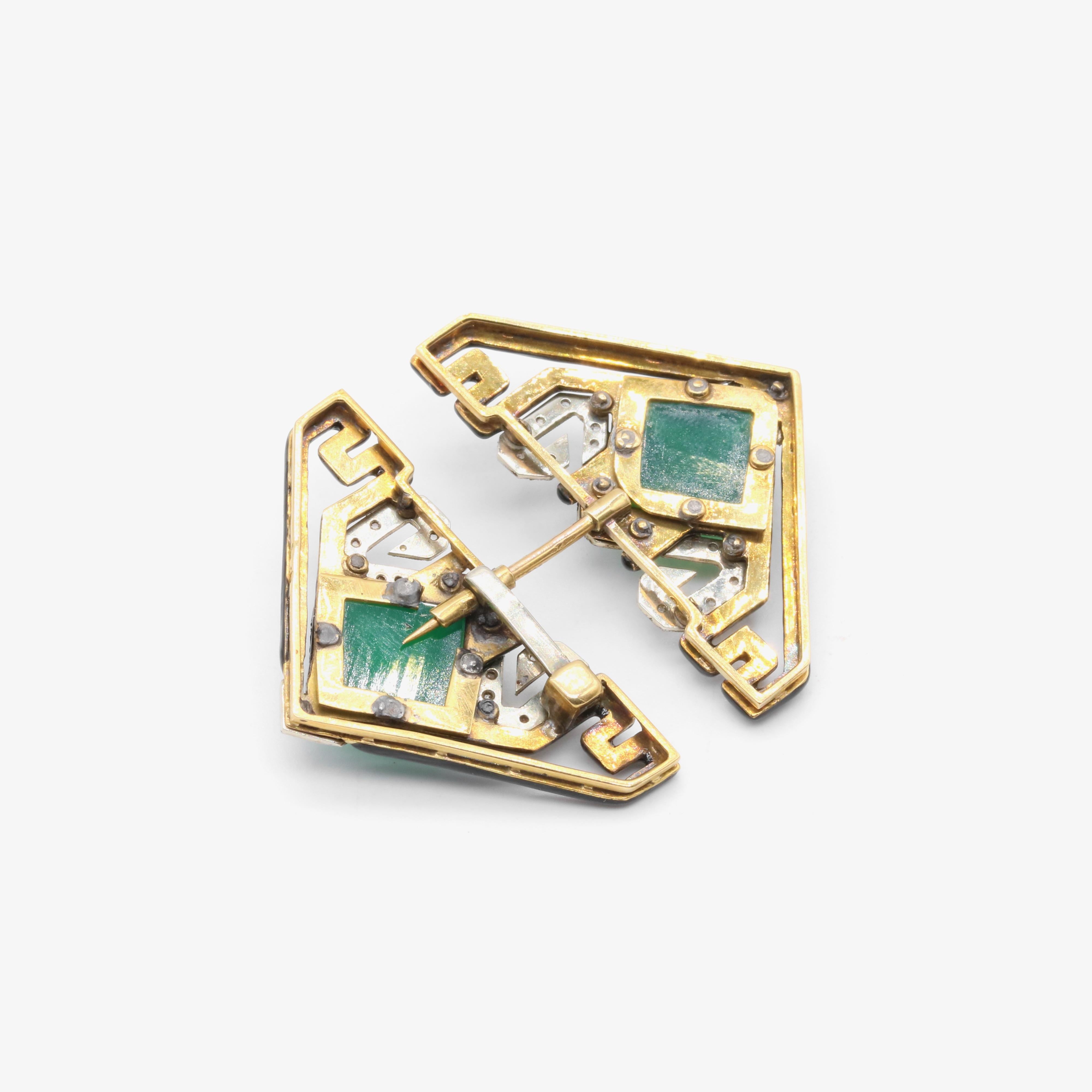 Art Deco 18K Gold & Platinum Diamond, Chrysoprase & Black Enamel Jabot Pin For Sale 4