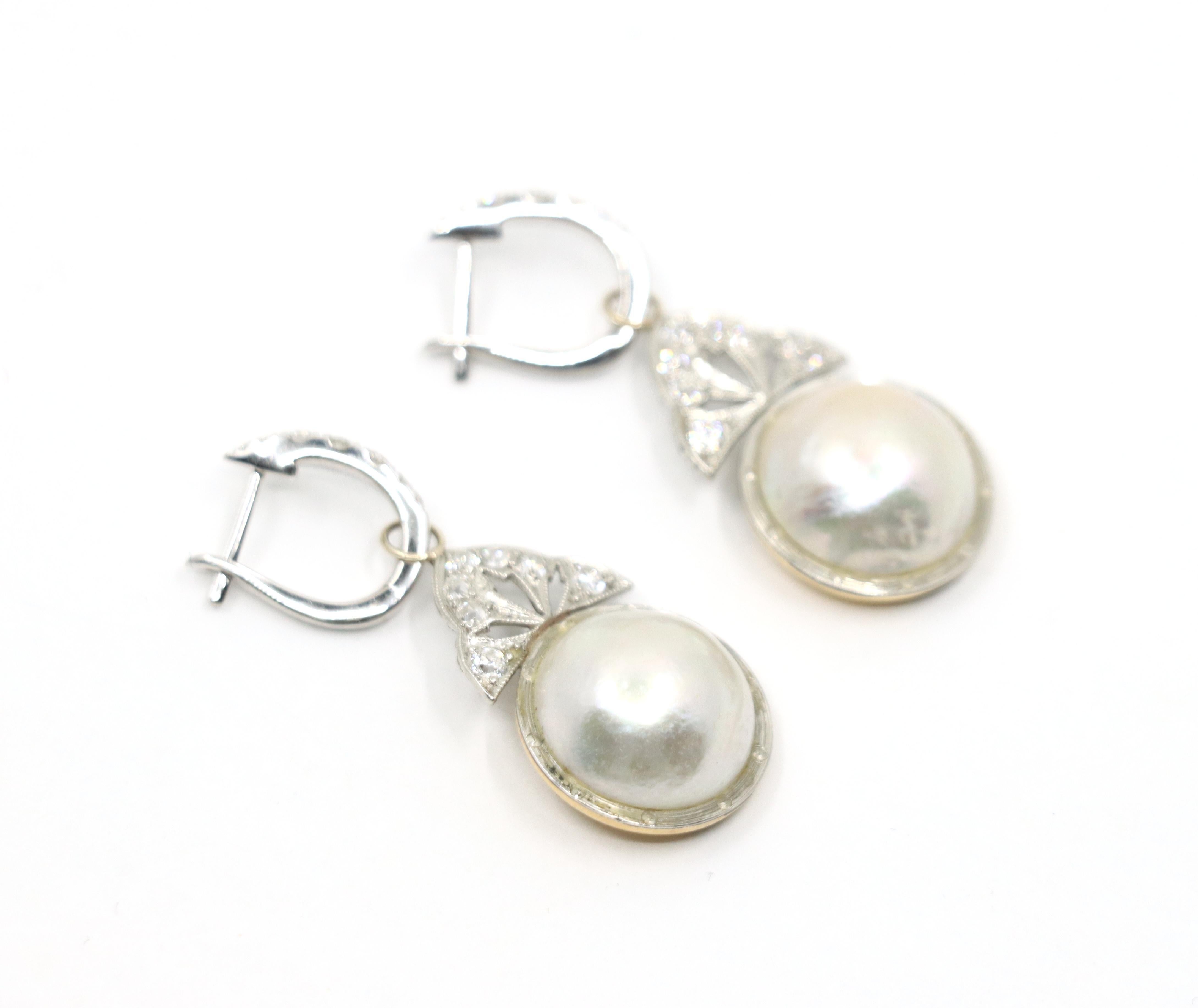 Orecchini Art Deco in oro 18 carati e platino con diamanti e perle in vendita 2