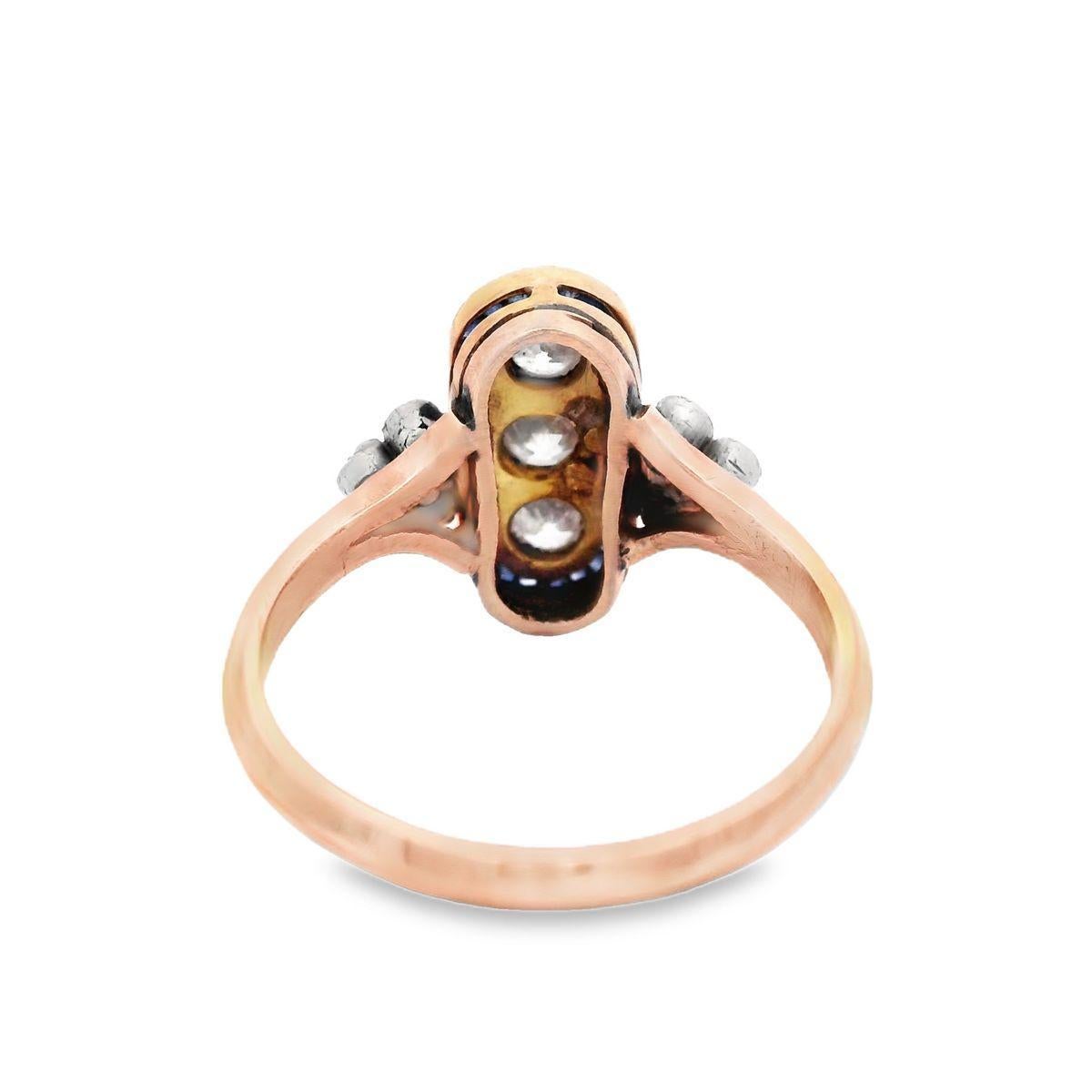 Art Deco Ring aus 18 Karat Gold und Platin mit Saphiren und Diamanten im Art déco-Stil im Zustand „Hervorragend“ im Angebot in Aventura, FL