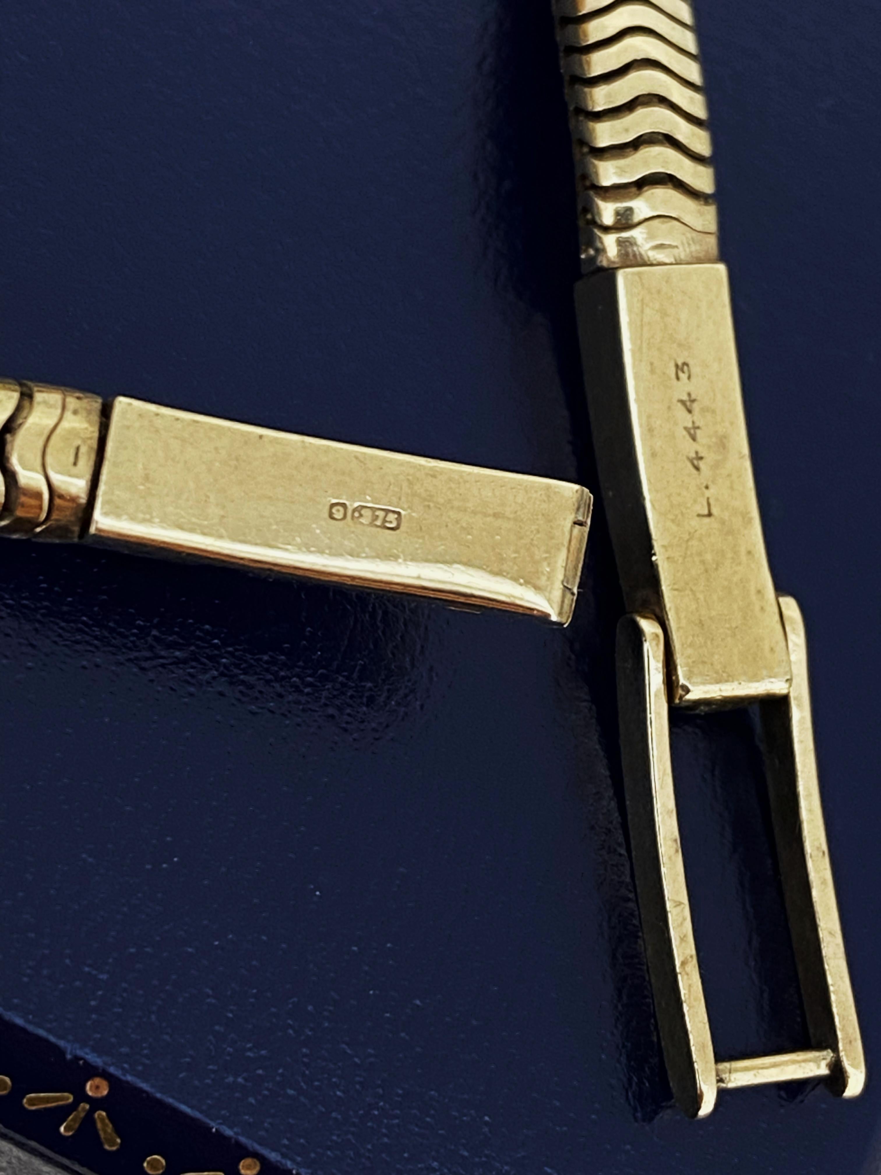 Art-Deco 18K Gold, Ruby, Diamond Swiss Snake Band Cocktail Ladies Bracelet Watch en vente 4
