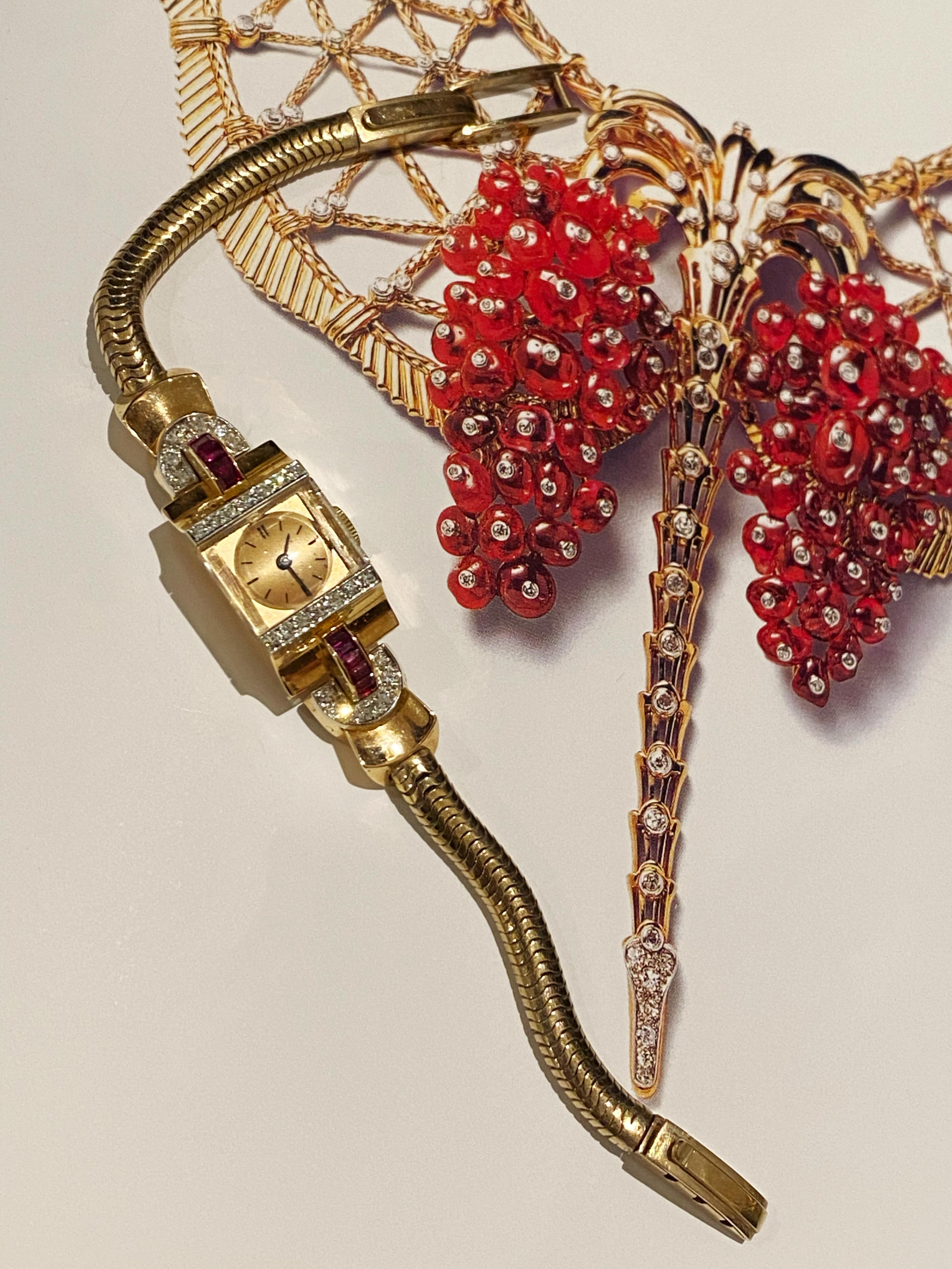 Taille ronde Art-Deco 18K Gold, Ruby, Diamond Swiss Snake Band Cocktail Ladies Bracelet Watch en vente