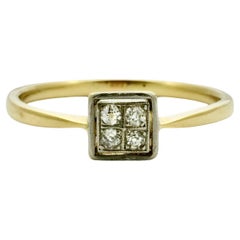 Art Deco 18K Gold Quadratischer Diamantring mit vier Steinen