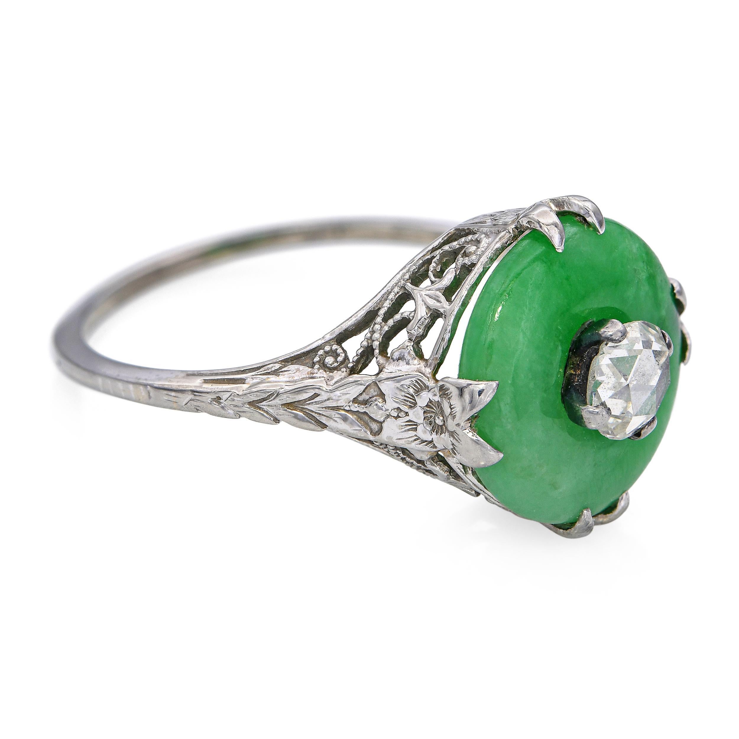 De las mujeres Anillo Art Déco de Filigrana de Jade y Diamantes talla Rosa de 18k en venta