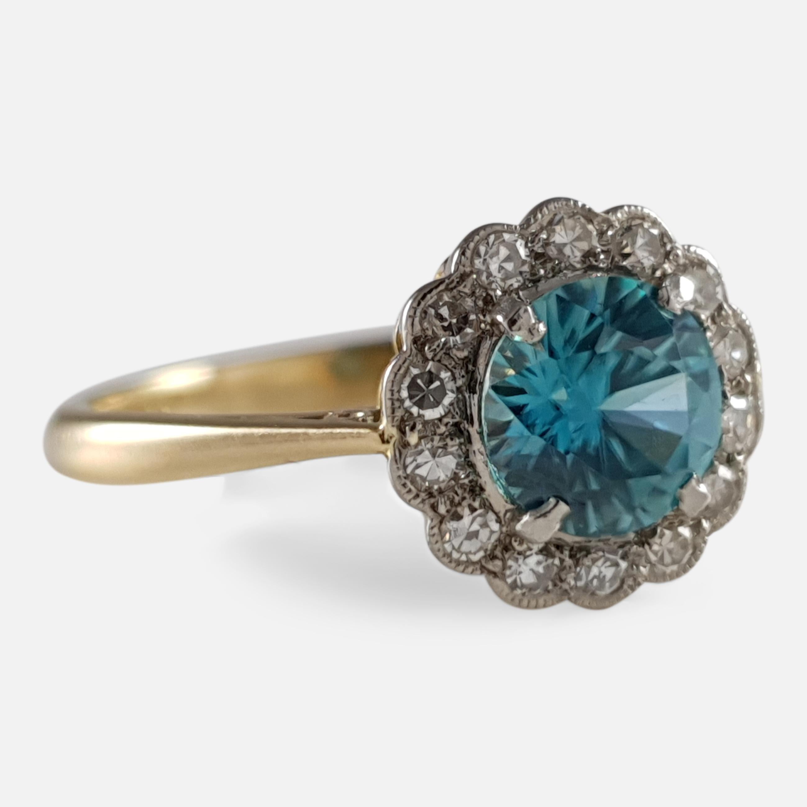 Round Cut 18 carat & Platinum Zircon & Diamond Daisy Cluster Ring, Circa 1930s For Sale