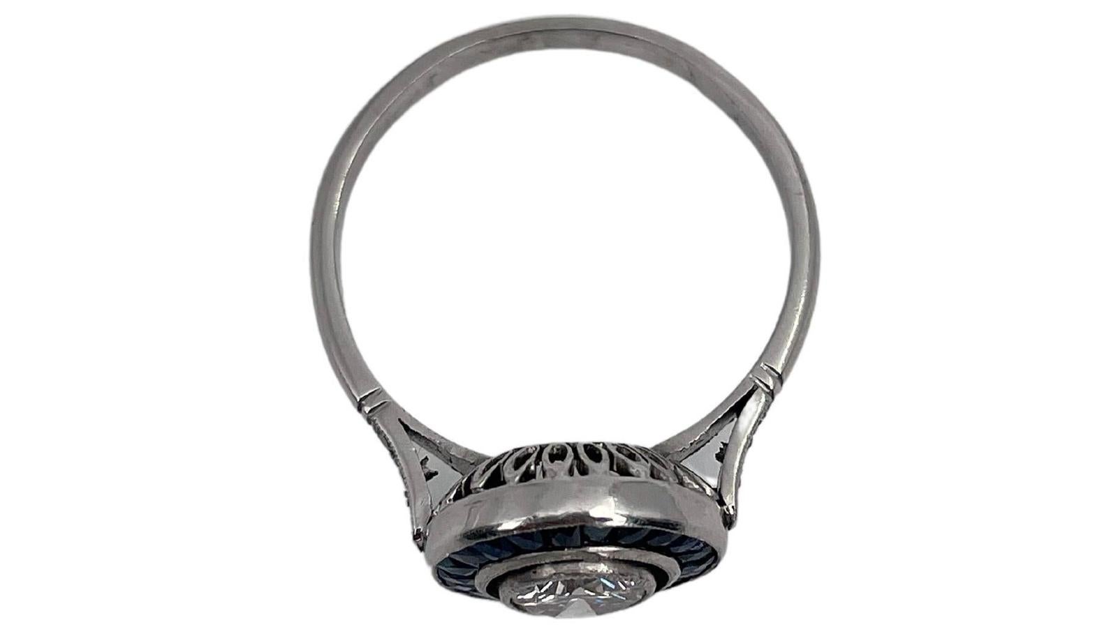 Women's or Men's Art Deco 18K White Gold 0.56ct Diamond Sapphire Target Ring 
