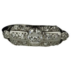 Art Deco 18K White Gold Diamond Band Ring