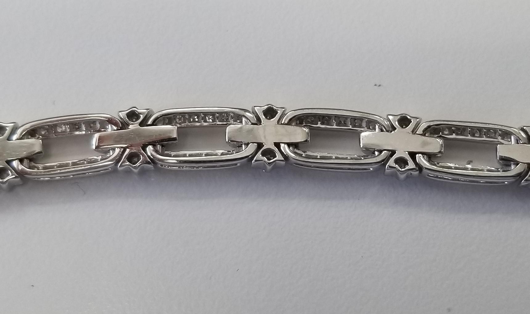 Art Deco Style 18 Karat White Gold Diamond Bracelet .90pts. Carat In Good Condition In Los Angeles, CA