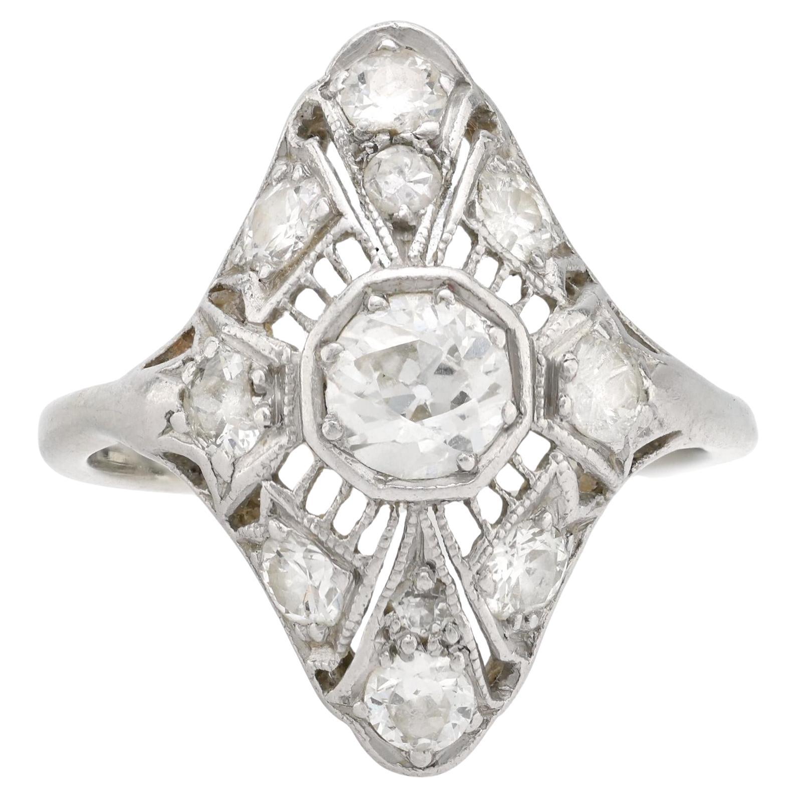 Art Deco 18k white gold diamond filigree ring