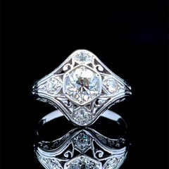 Bague Art Déco en or blanc 18k et diamants Circa 1930