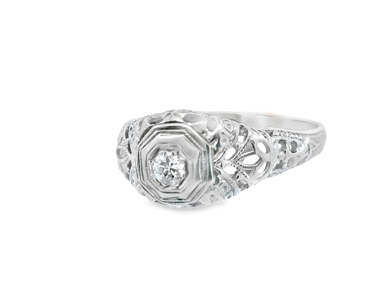 Women's Art Deco 18k White Gold Euro Cut Diamond Filigree Engagement Ring For Sale