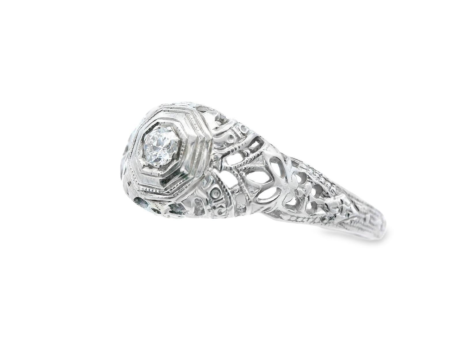 Art Deco 18k White Gold Euro Cut Diamond Filigree Engagement Ring For Sale 1