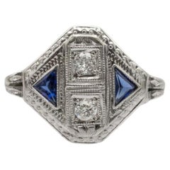 Art Deco 18k white gold ring with diamonds and synthetic sapphires, circa 1920