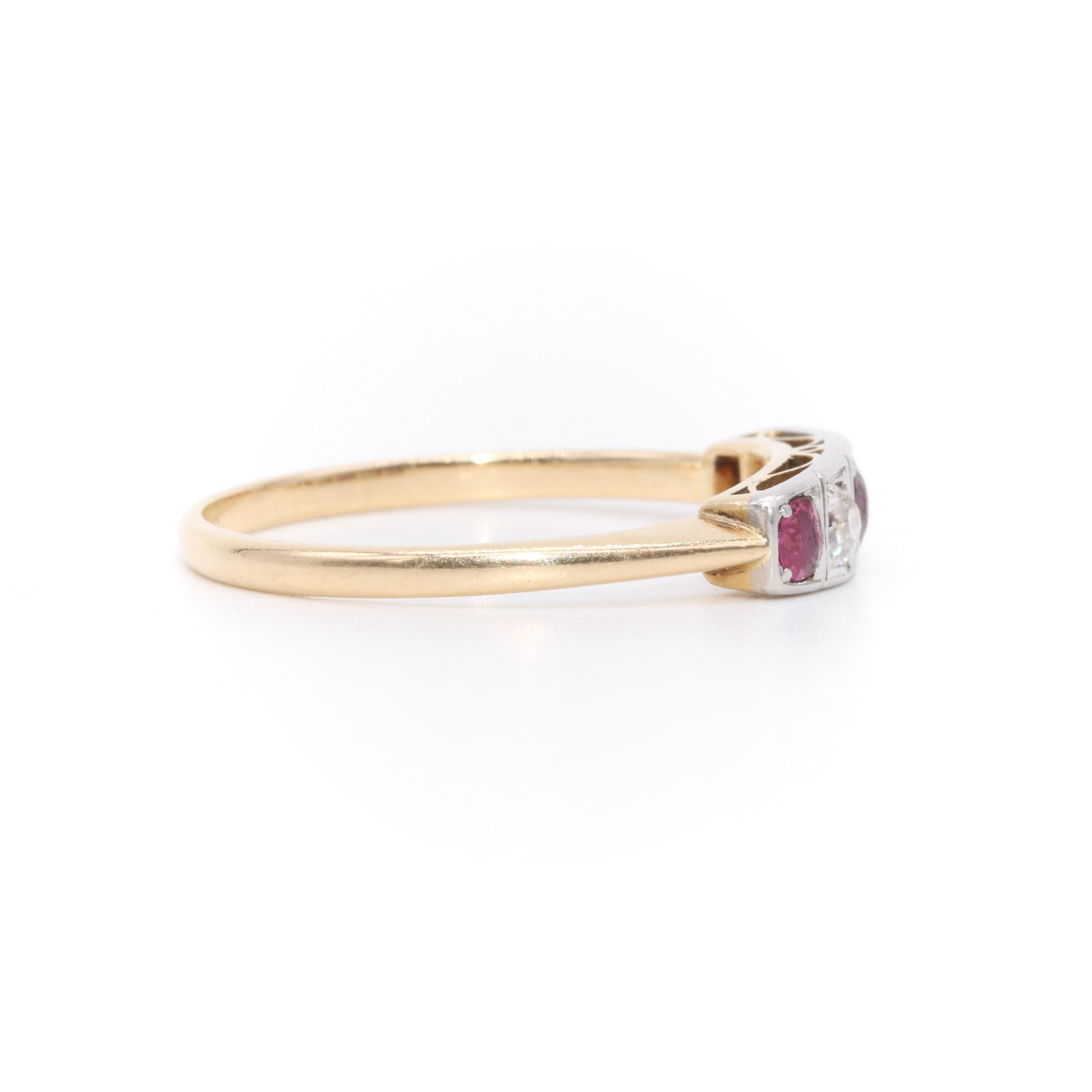Art Deco 18K Yellow Gold and Platinum Ruby and Old Mine Cut Diamond 5 Stone Ring For Sale 1
