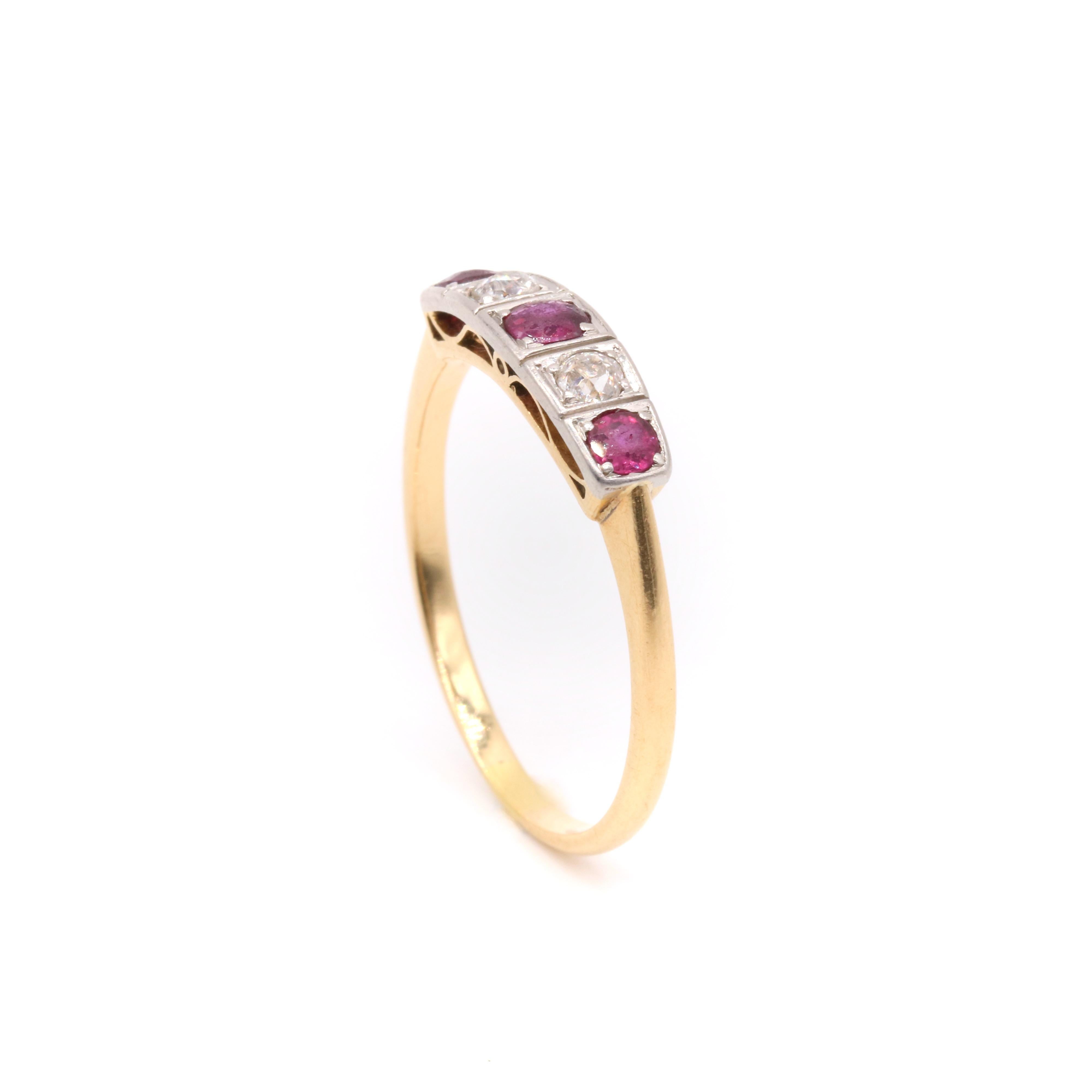 Art Deco 18K Yellow Gold and Platinum Ruby and Old Mine Cut Diamond 5 Stone Ring For Sale 3