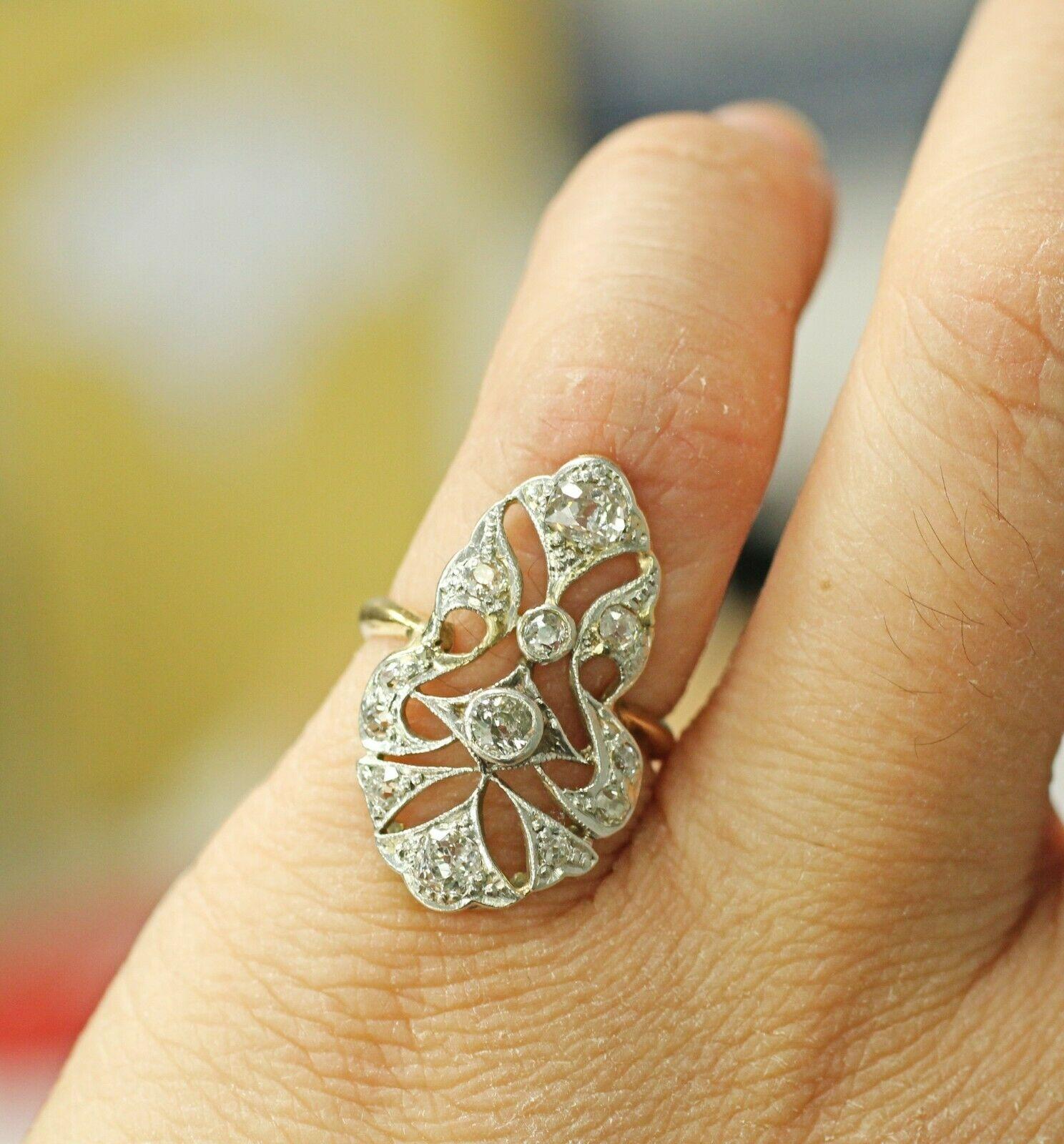 Art Deco Style 18 Karat Yellow Gold Diamond Ring In Excellent Condition In Los Angeles, CA