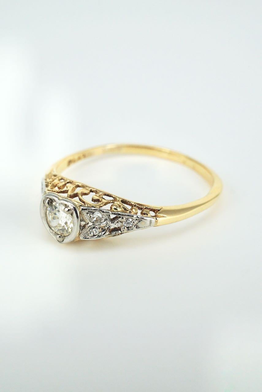 Old European Cut Art Deco 18 Karat Yellow Gold Platinum Diamond Heart Ring, 1930s For Sale
