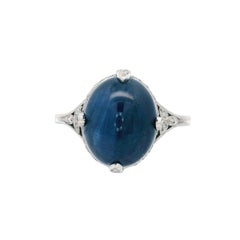 Bague Art déco en or 18 carats avec saphir bleu 5,50 carats et diamants