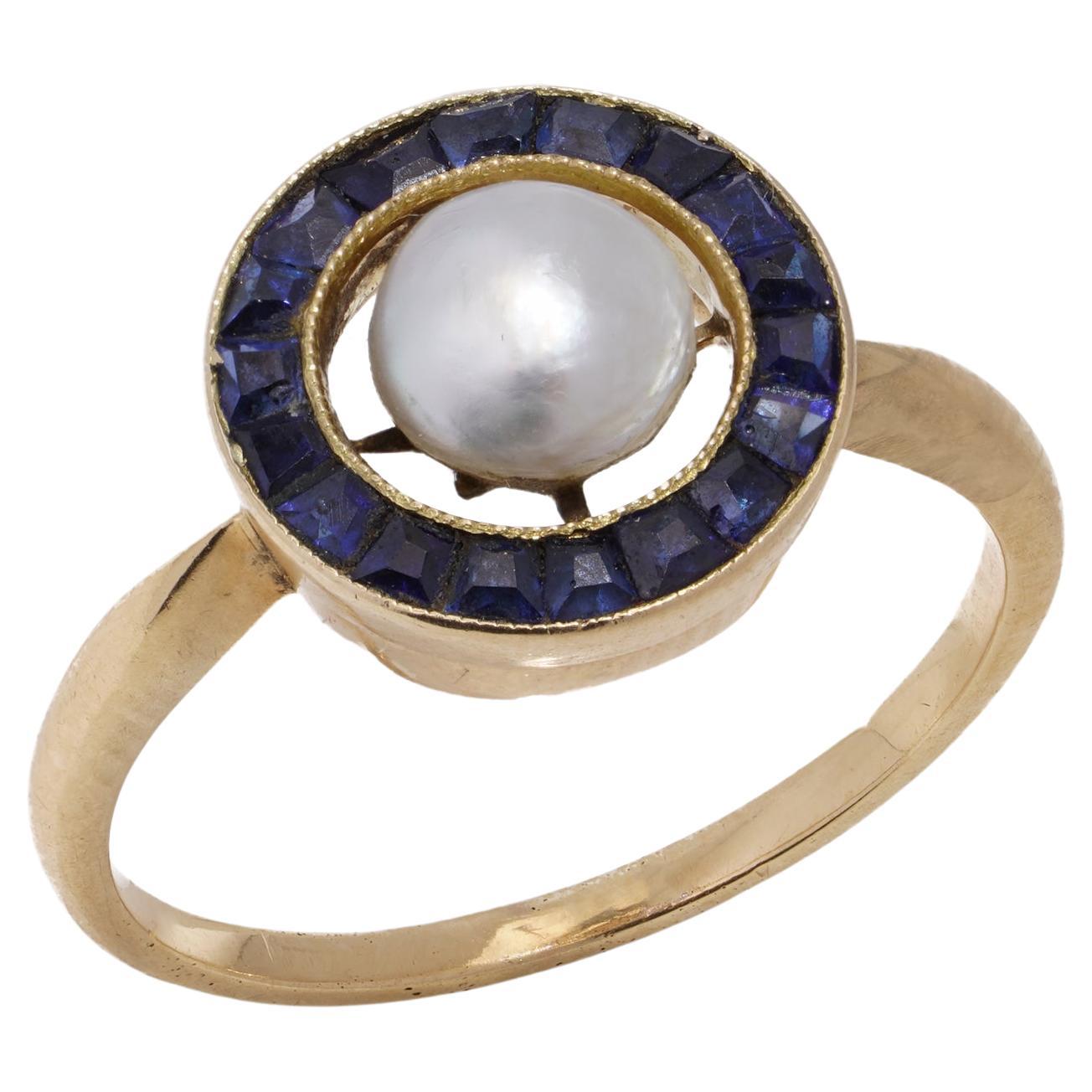 Art Deco 18kt rose gold pearl and sapphire ladies ring For Sale