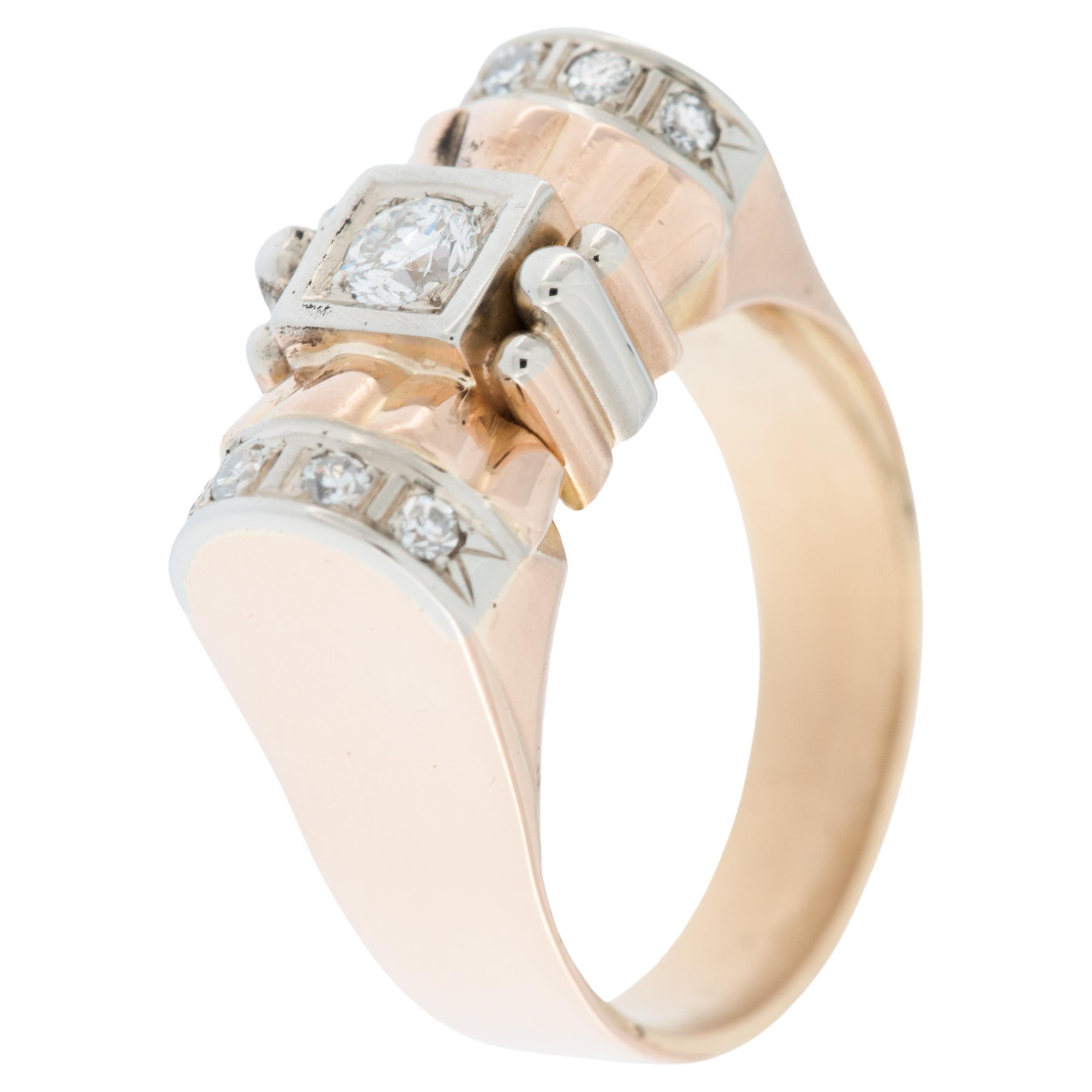 Art Deco 18 karat Yellow and White Gold Hand-Chiselled Ring with Diamonds