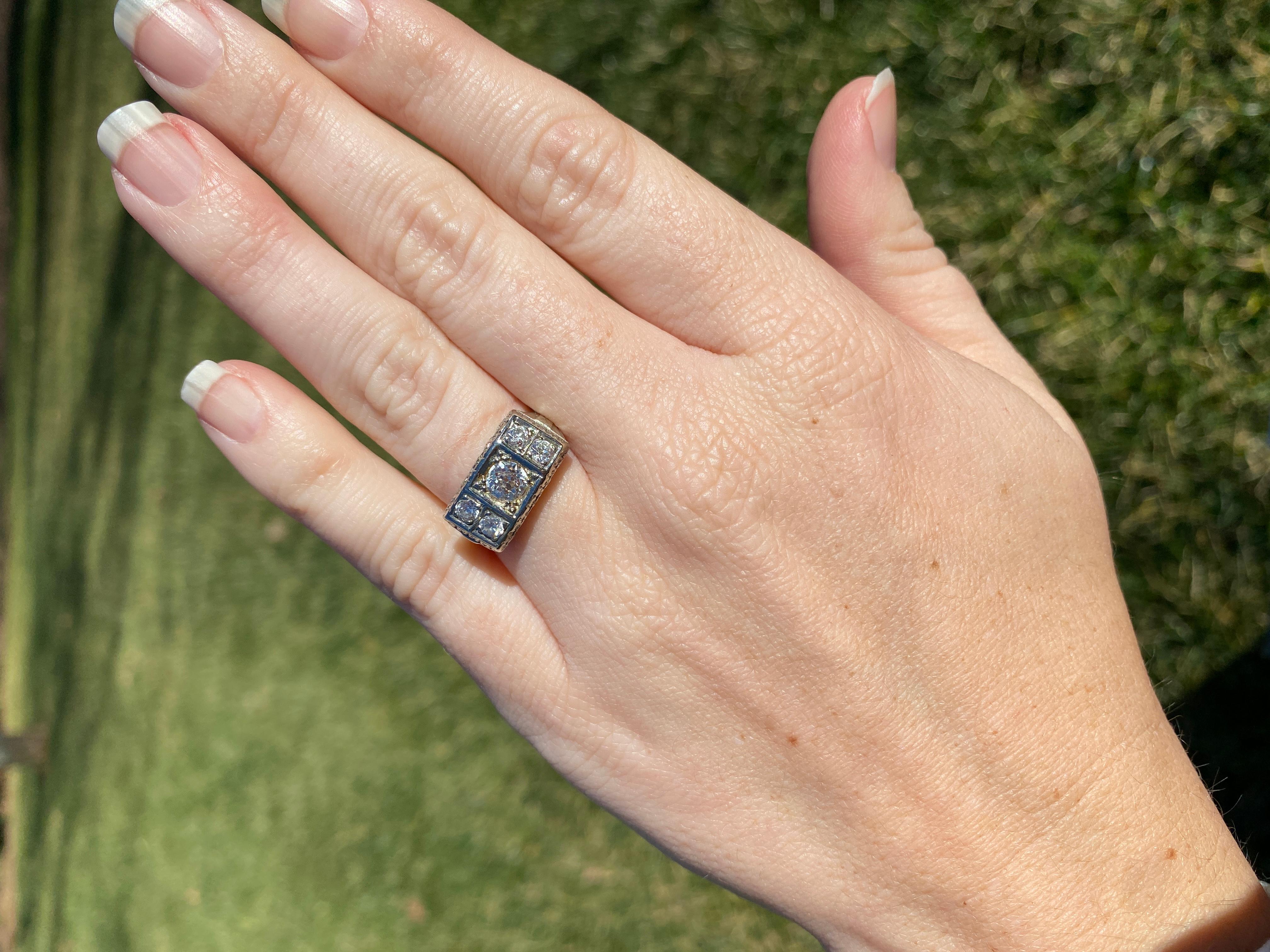 Women's or Men's Art Deco 18W Diamond Ring