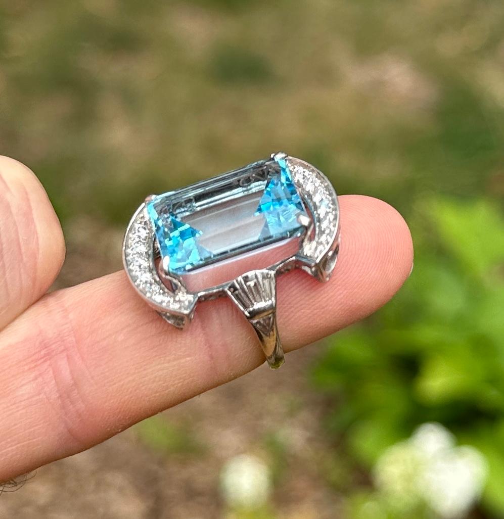 Art Deco 19 Carat Blue Topaz 24 Diamond Platinum Cocktail Ring Statement Ring For Sale 3