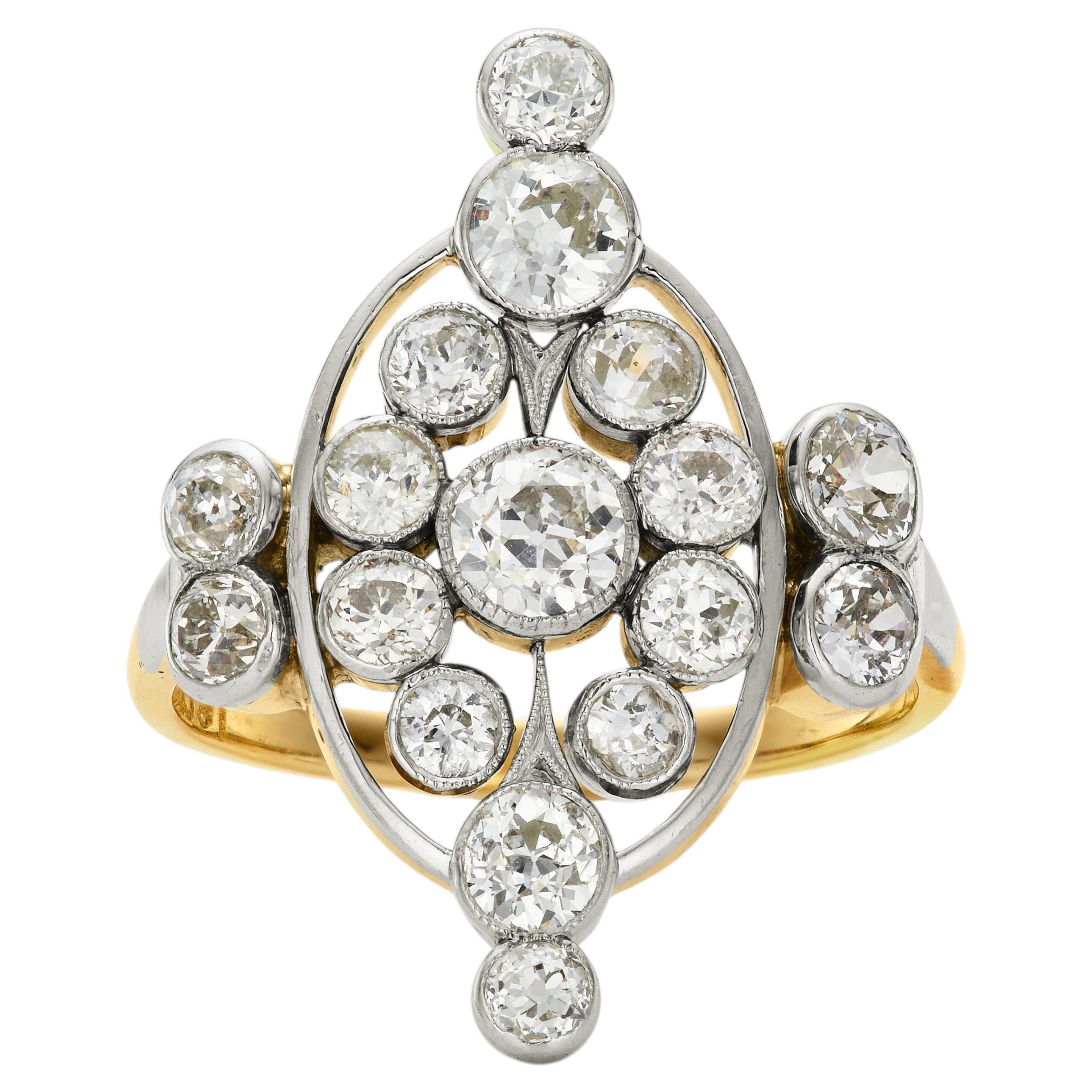 Art-Déco-Cocktailring aus 18 Karat Gelb- und Weißgold mit einem Diamanten im Old-Mine-Schliff von 1,90 Karat im Angebot