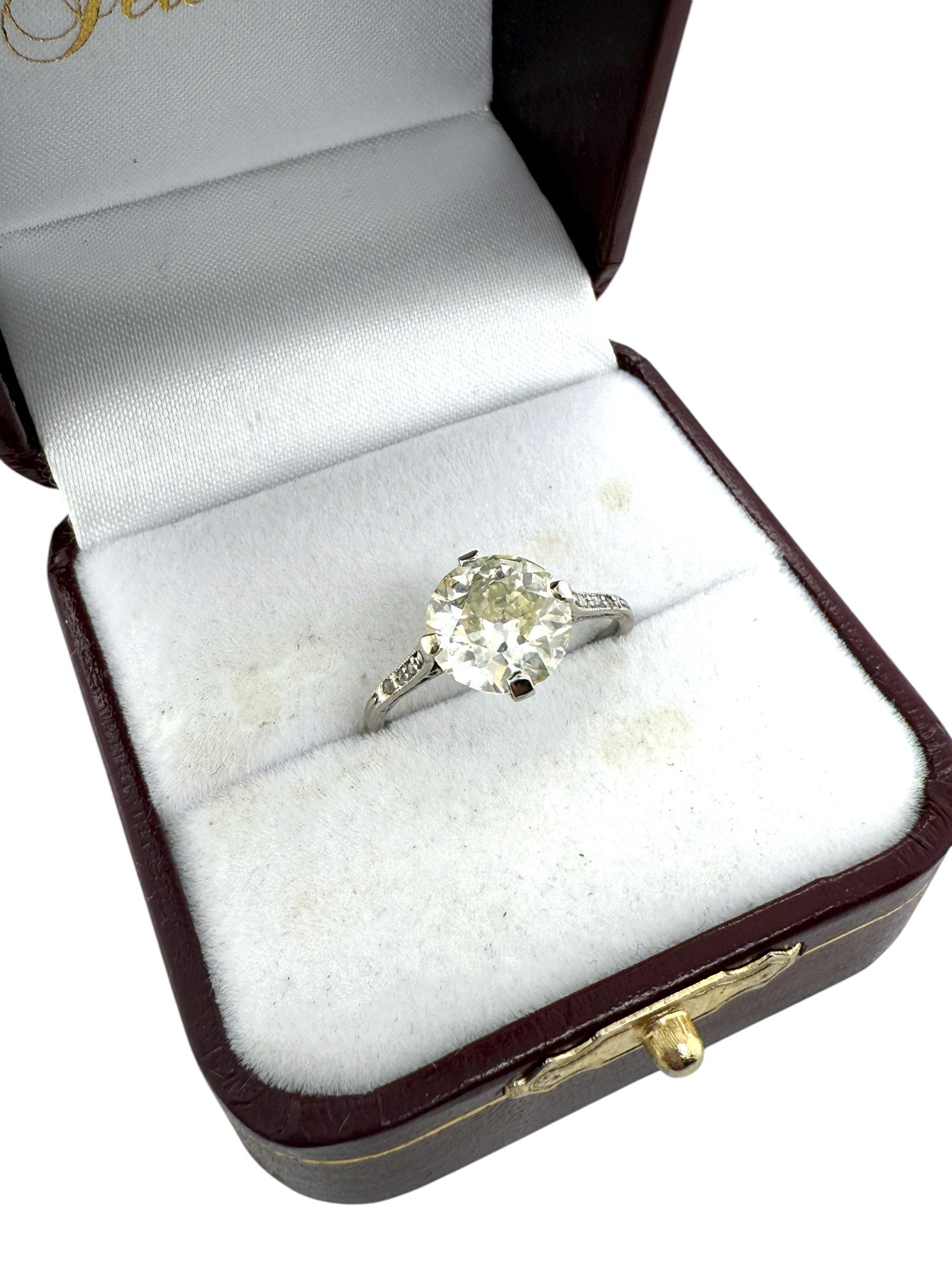 Art Deco 1.92 Carat Old European Cut Diamond Engagement Ring GIA 7